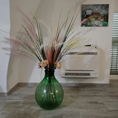 Konukevi I Nidi Di Colombo