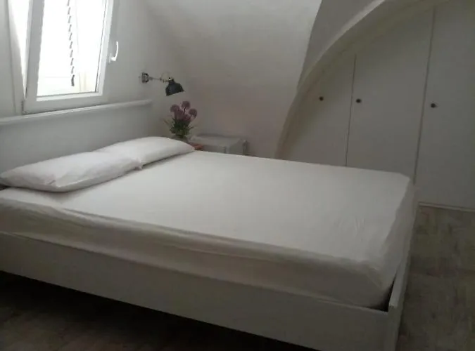 I Nidi Di Colombo 3* קסטריניאנו דל קאפו