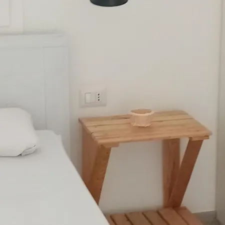 Πανσιόν I Nidi Di Colombo 3*