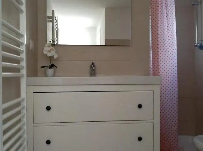 Konukevi I Nidi Di Colombo 3*